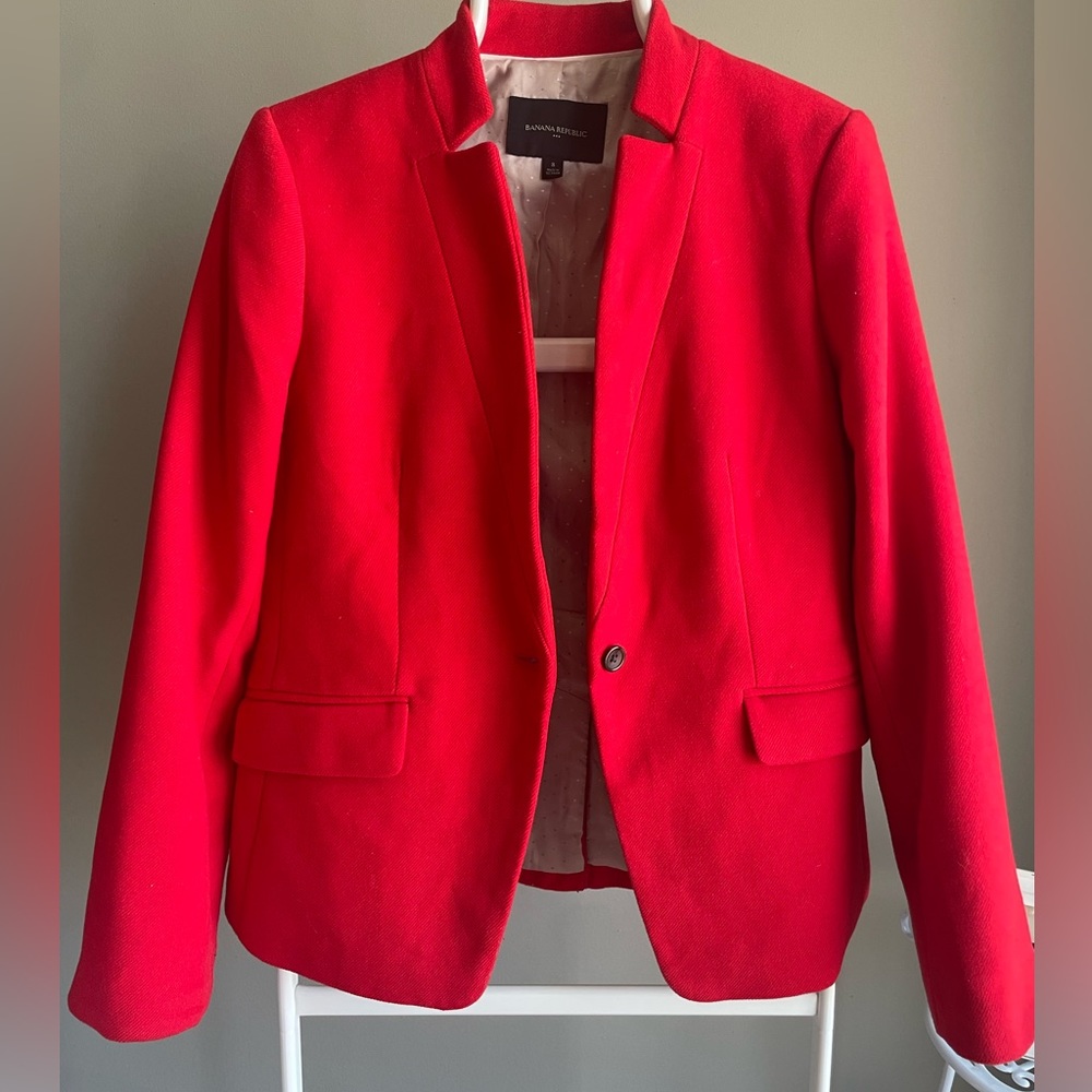 Women's Banana Republic red Blazer
